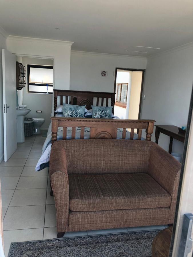 Ollava Guesthouse Simon's Town Ngoại thất bức ảnh
