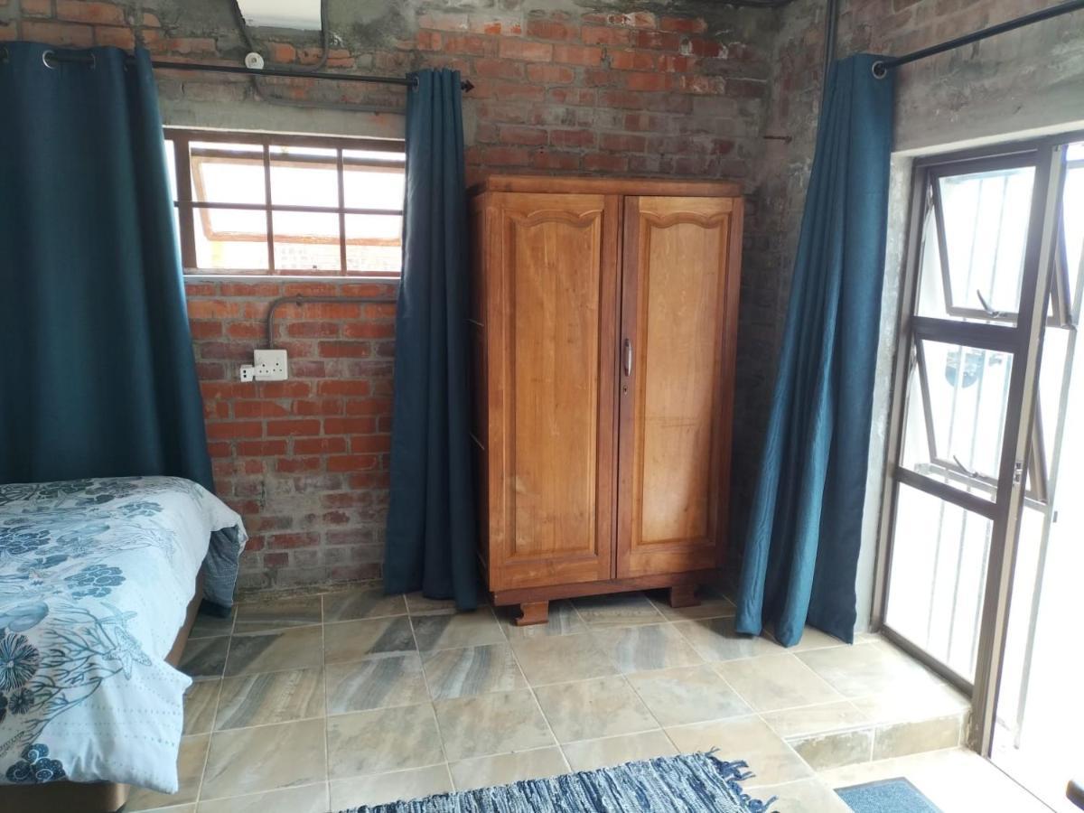 Ollava Guesthouse Simon's Town Ngoại thất bức ảnh