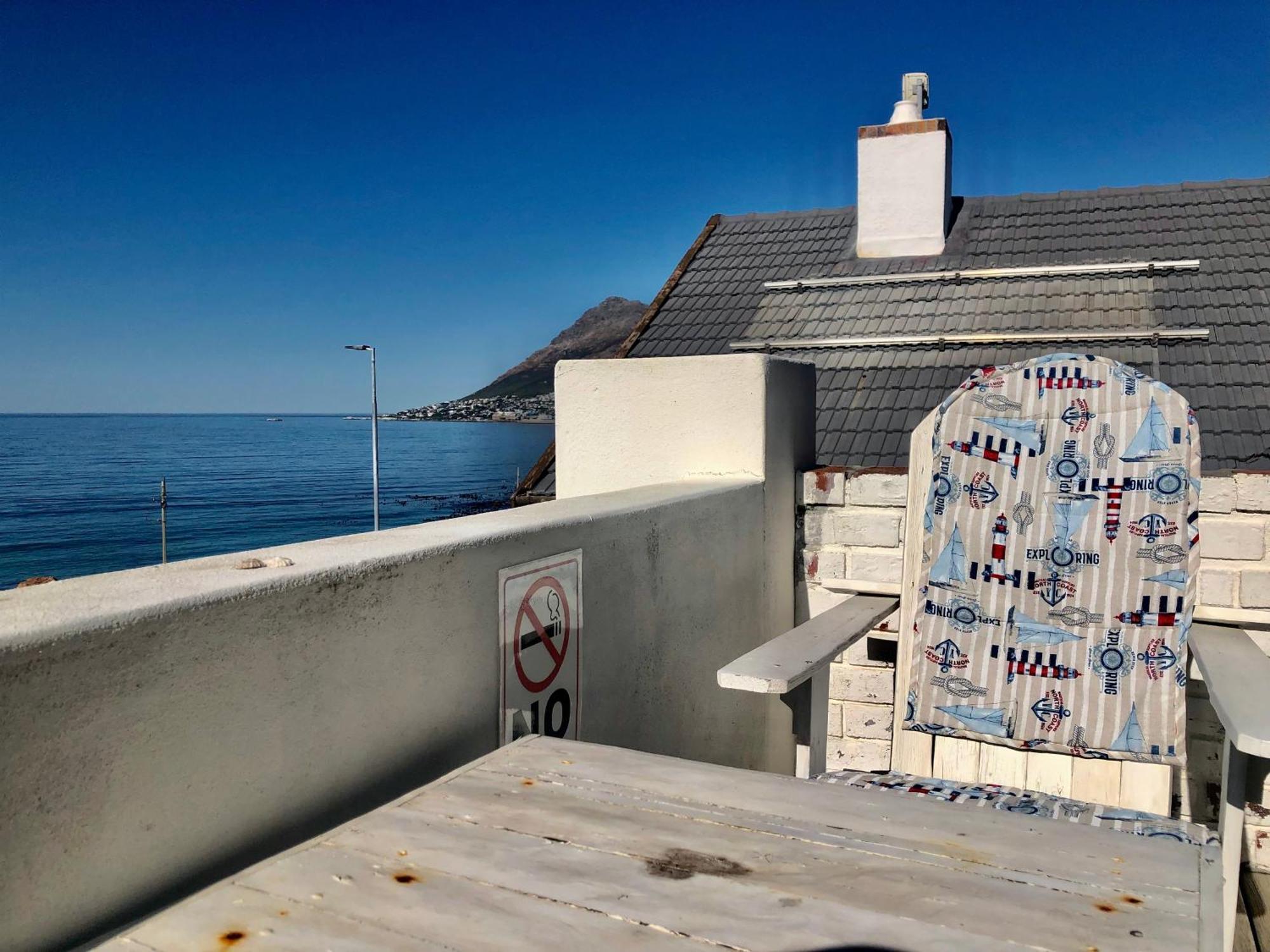 Ollava Guesthouse Simon's Town Ngoại thất bức ảnh